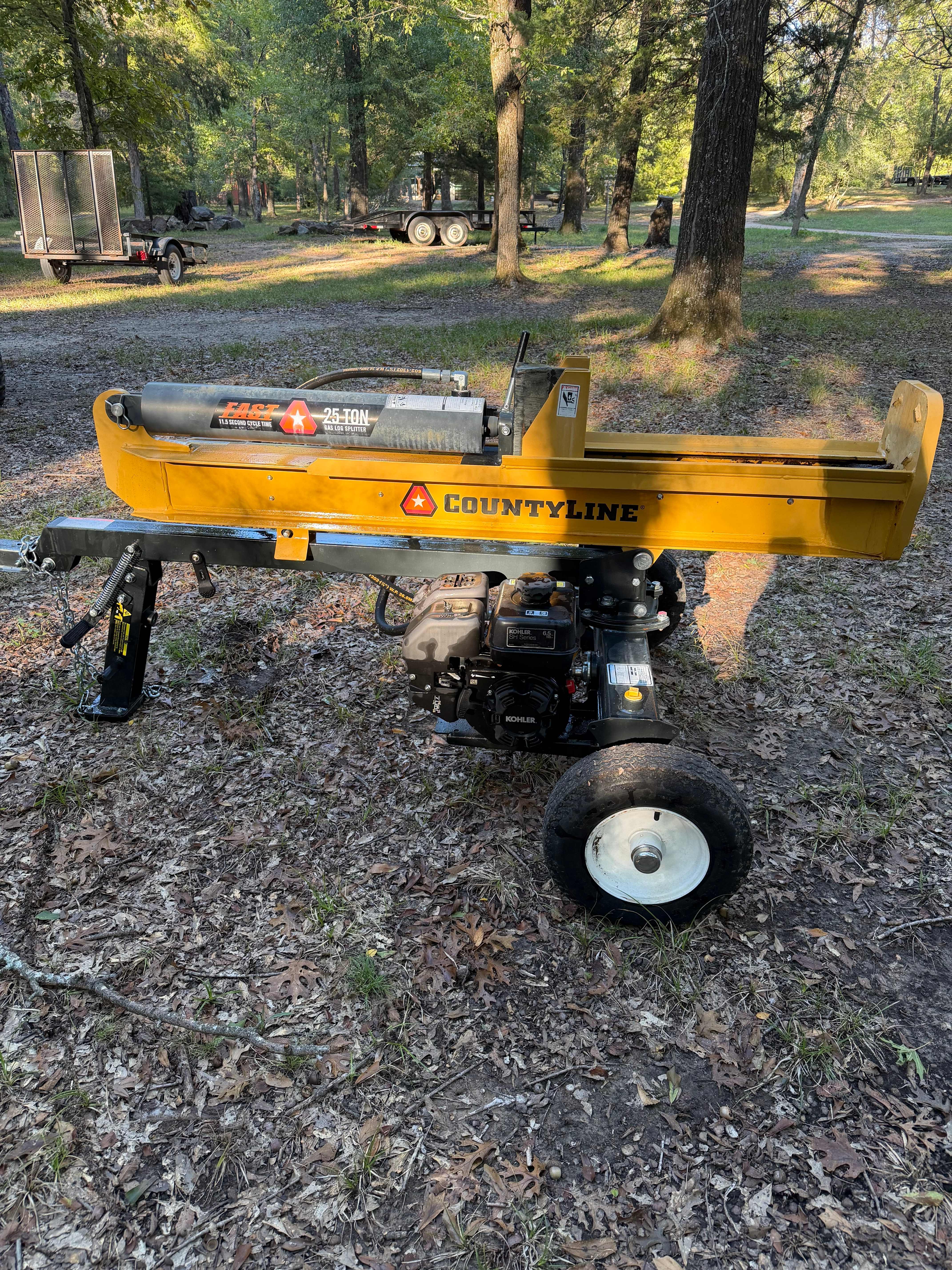 25 Ton Log Splitter for rent in Kemp, TX — photo 1 of 3